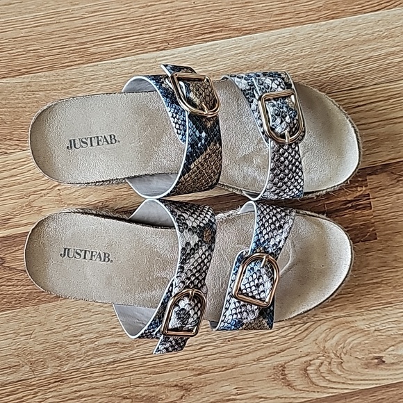 Justfab snakeskin sandals - Picture 1 of 6
